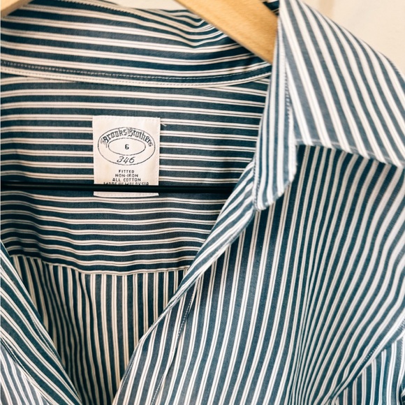 Brooks Brothers pinstripe dress shirt - Picture 4 of 4
